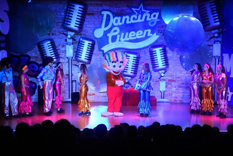 Dancing Queen un hommage a Abba by Kazadoo